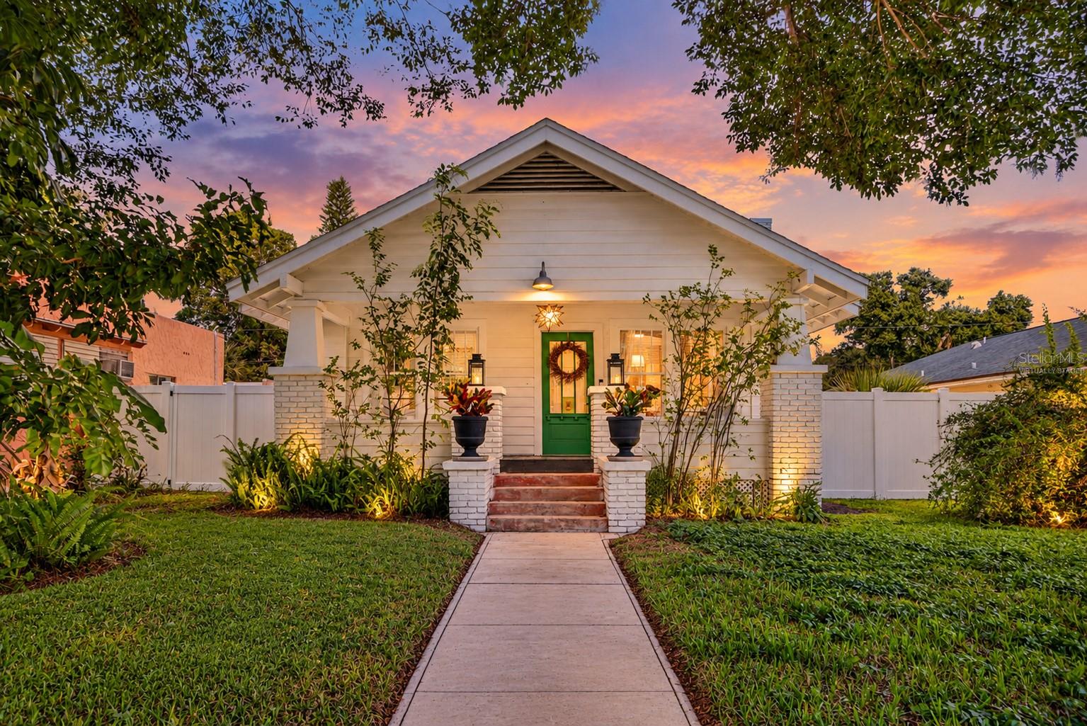 Photo of 2106 8TH AVENUE BRADENTON FL 34205