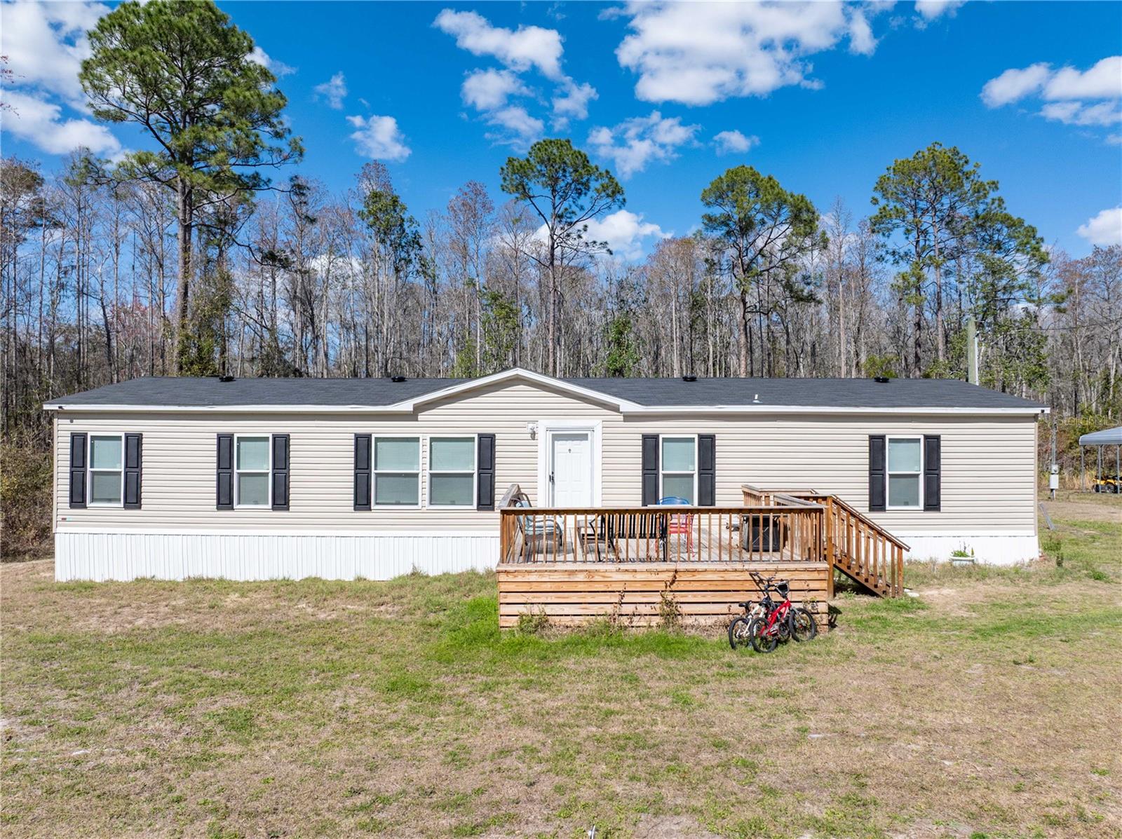 Photo of 387 NW LAMAR PLACE LAKE CITY FL 32055