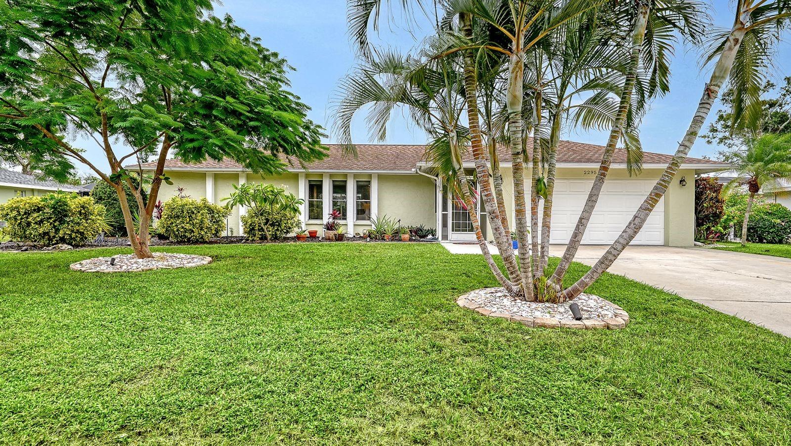 Photo of 2295 PINE VIEW CIRCLE SARASOTA FL 34231