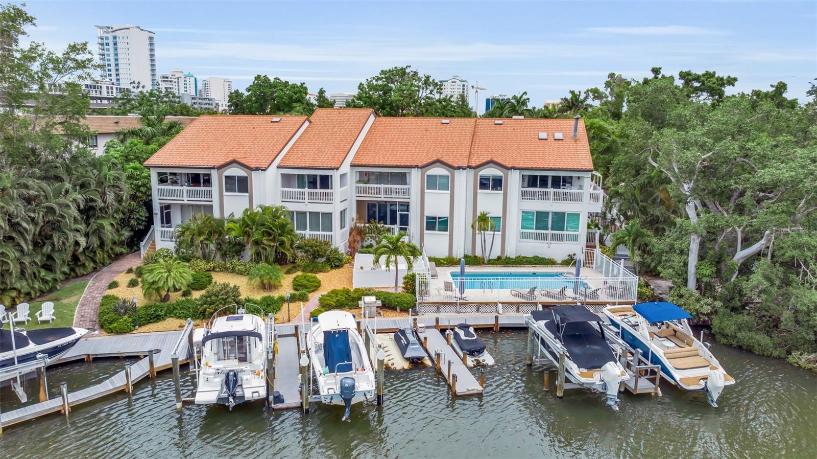 Photo of 862 HUDSON AVENUE #862 SARASOTA FL 34236