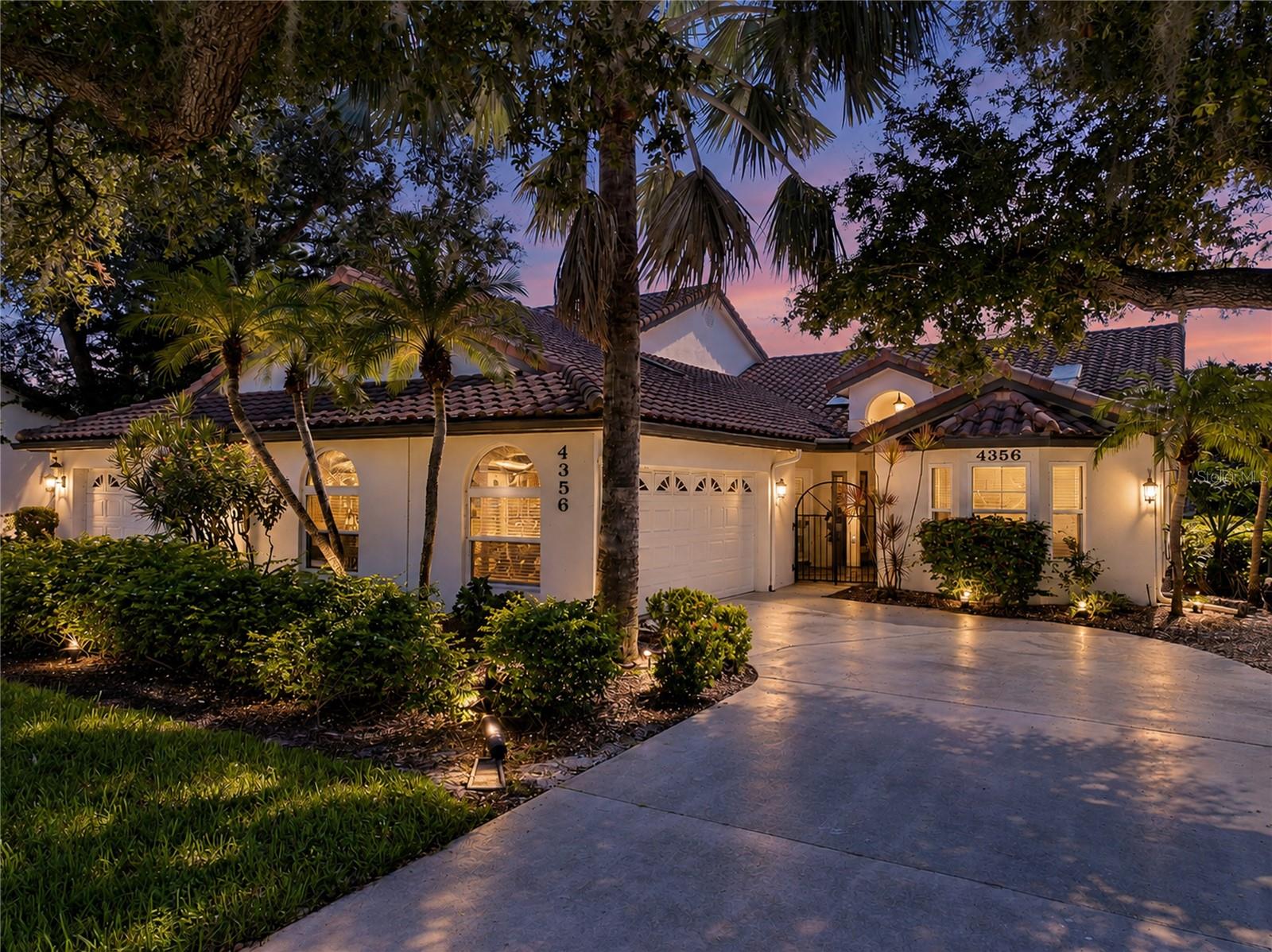 Photo of 4356 CAMINO MADERA SARASOTA FL 34238