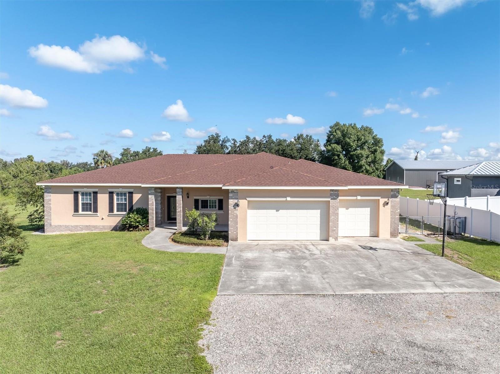 Photo of 5909 ARTESIAN RIDGE LANE DOVER FL 33527