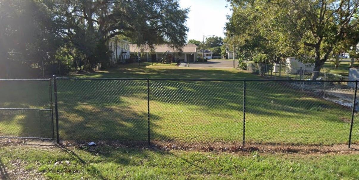 Photo of 1165 E DAVIDSON STREET BARTOW FL 33830