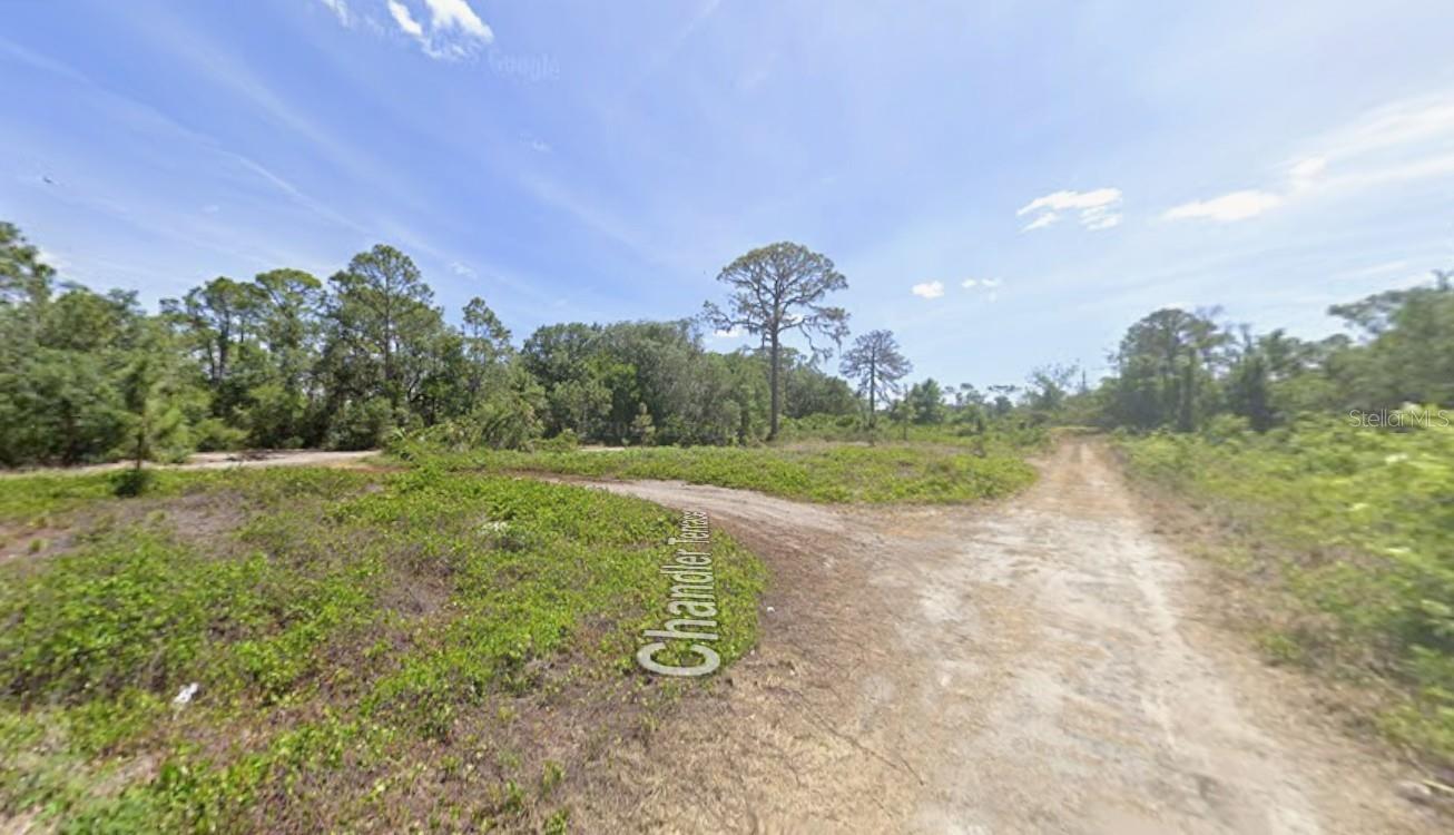 Photo of 104 CHANDLER TERRACE LAKE PLACID FL 33852