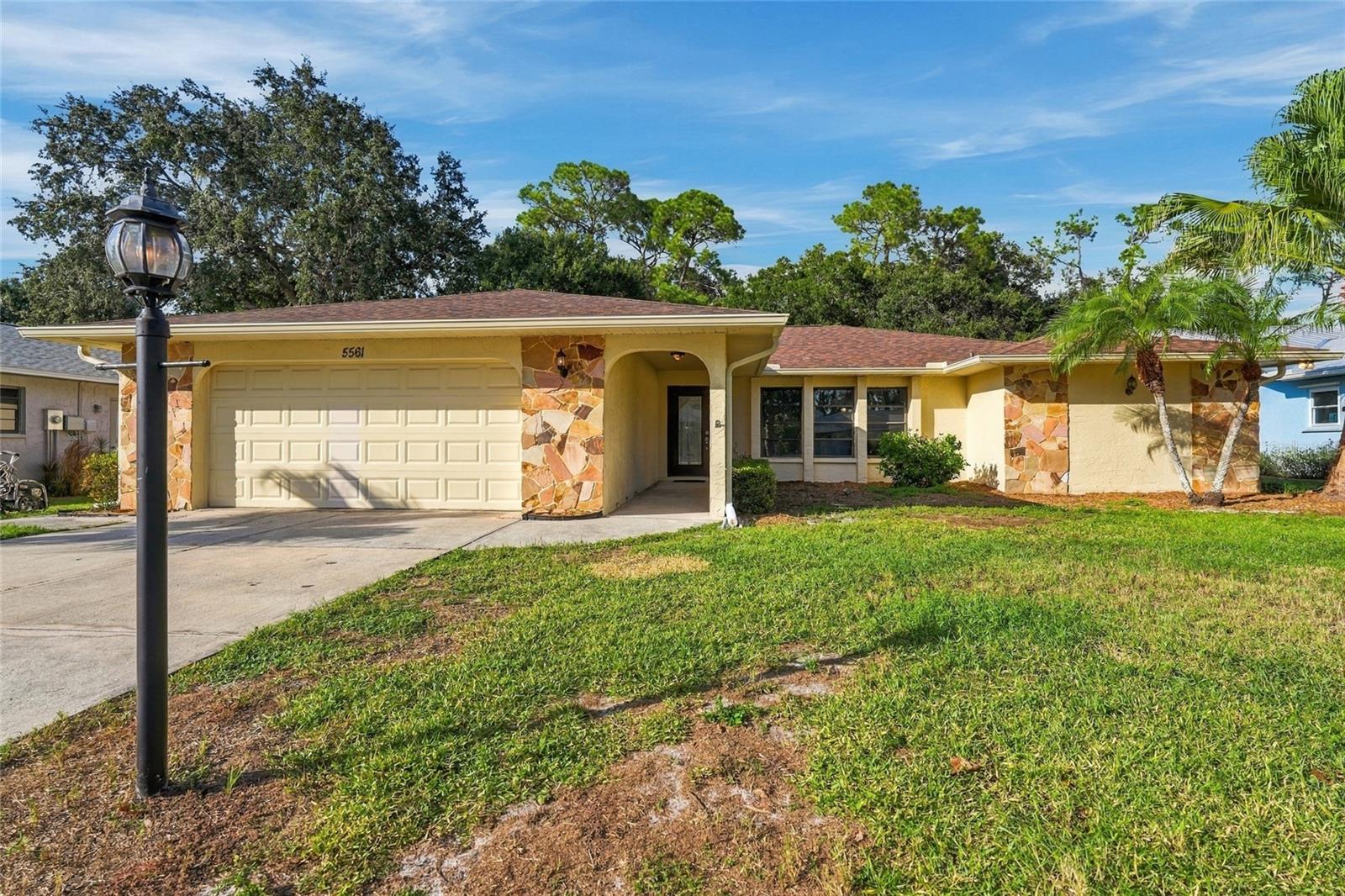 Photo of 5561 BRIAR CREEK WAY SARASOTA FL 34235