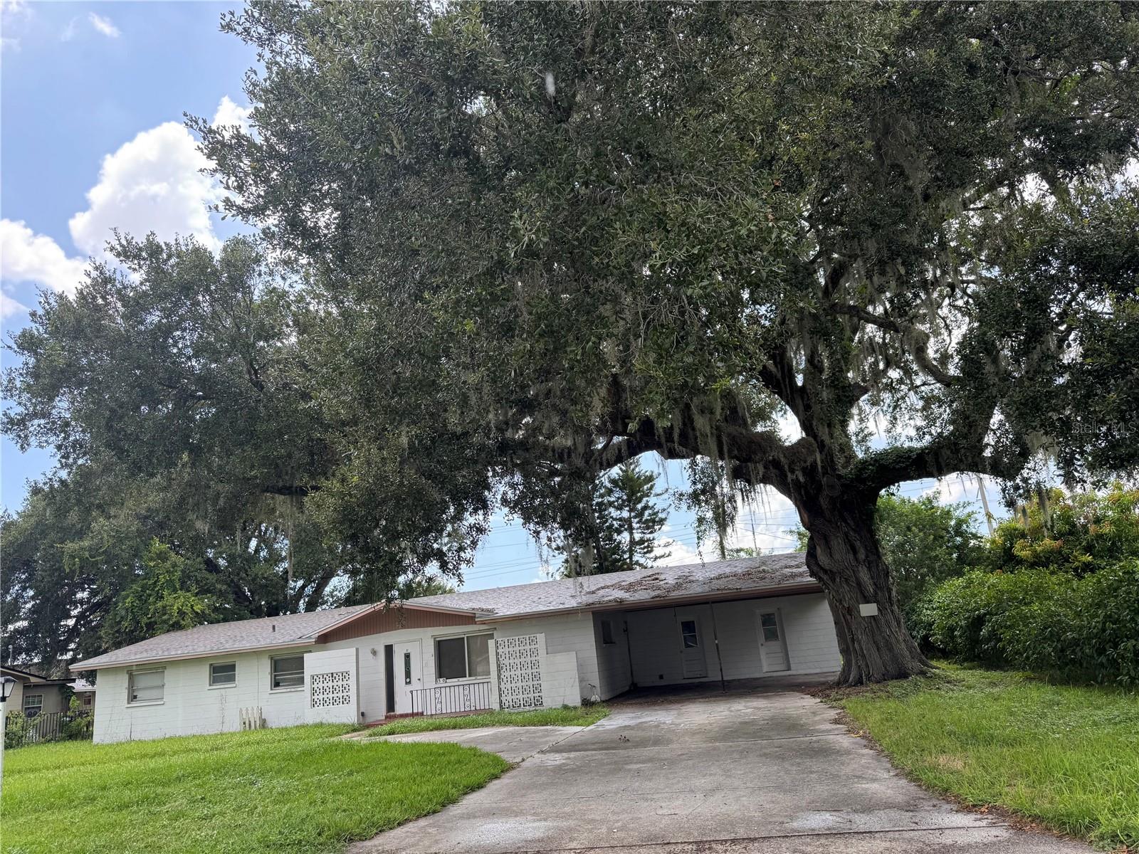 Photo of 1320 PLEASANT PLACE LAKELAND FL 33801