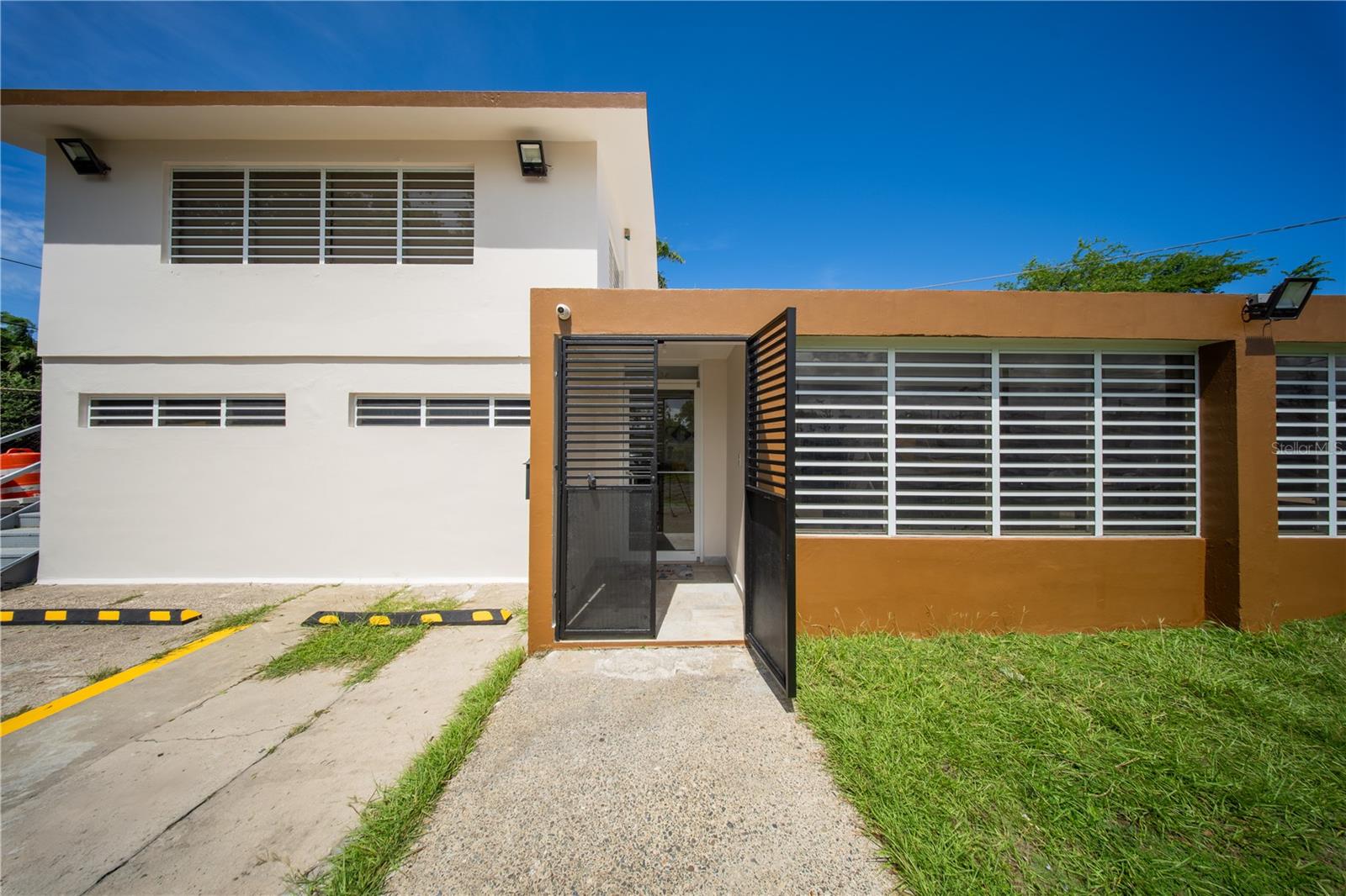 Photo of SR-165 BARRIO PALMAS CATANO PR 00962