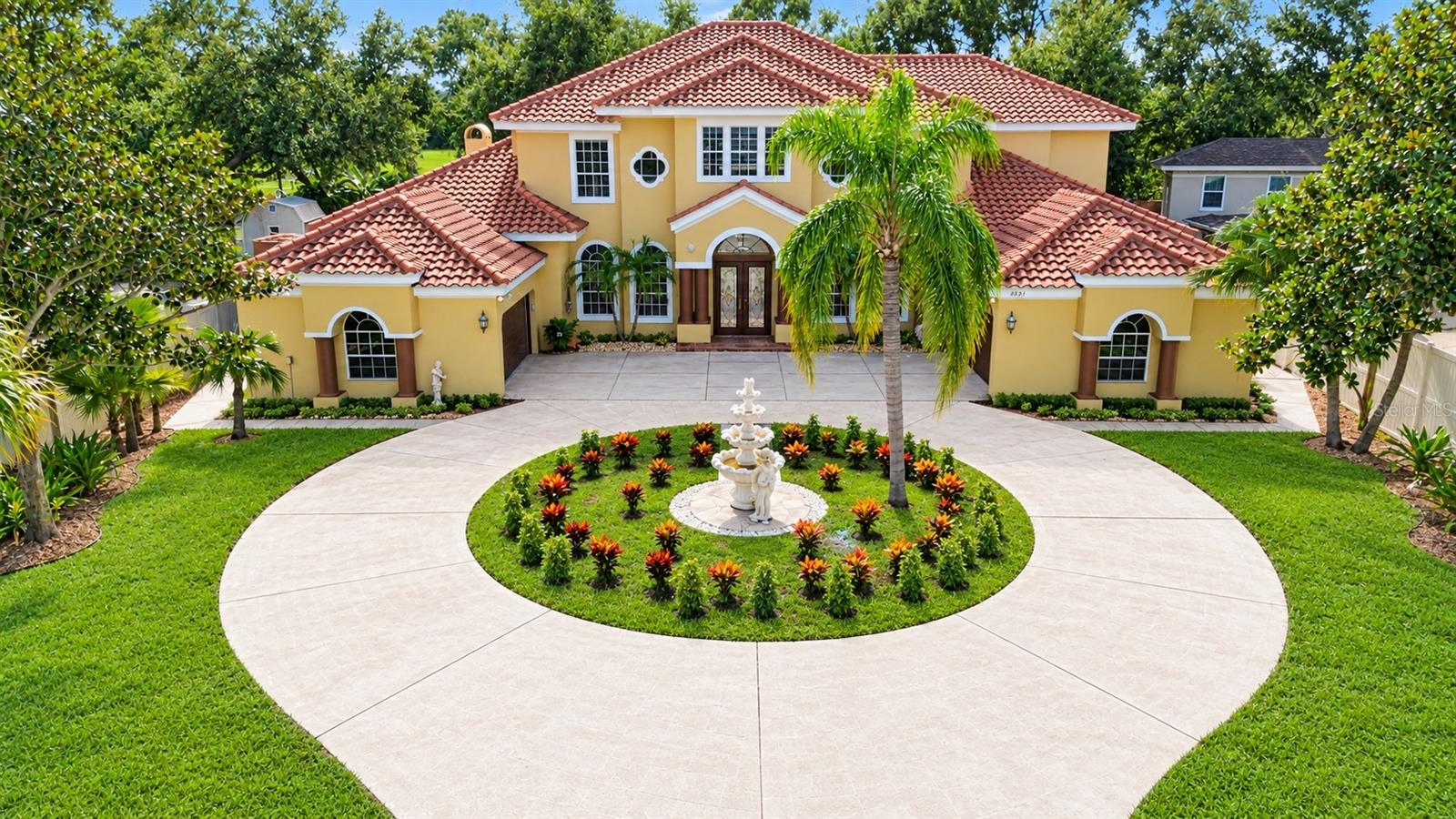 Photo of 10334 LONGWOOD DRIVE SEMINOLE FL 33777