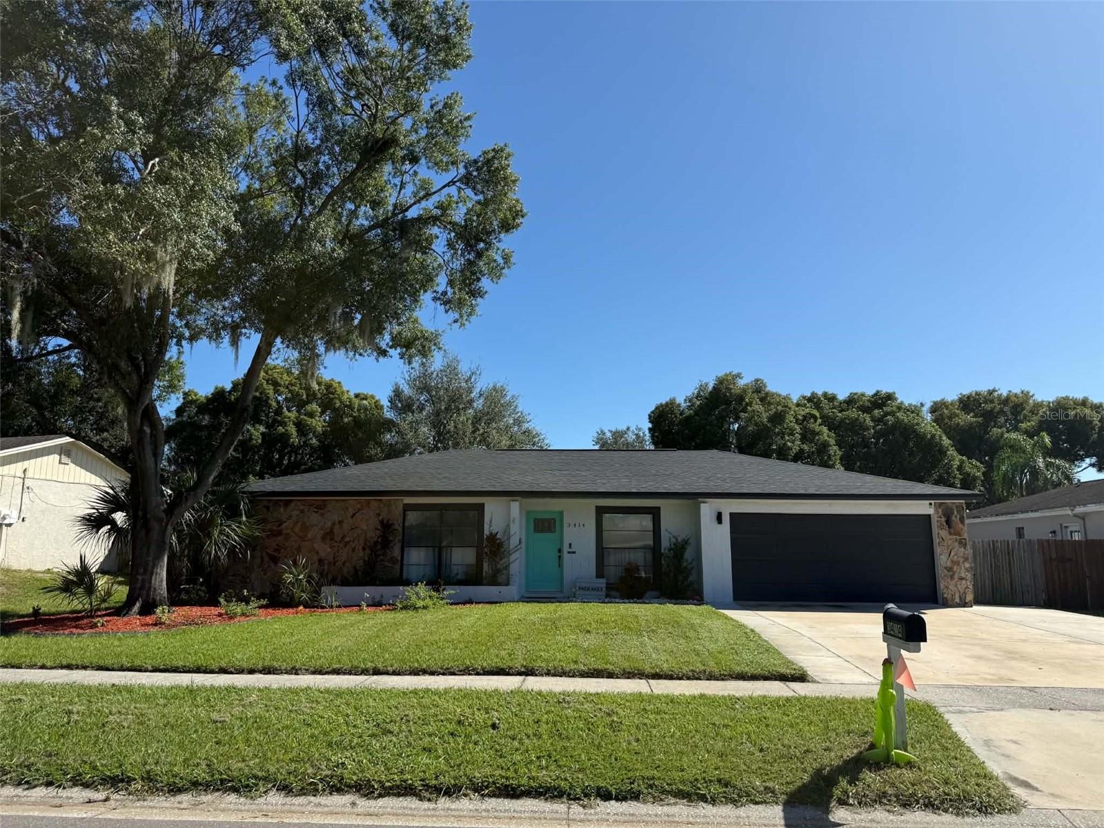 Photo of 3414 CADE LANE VALRICO FL 33596