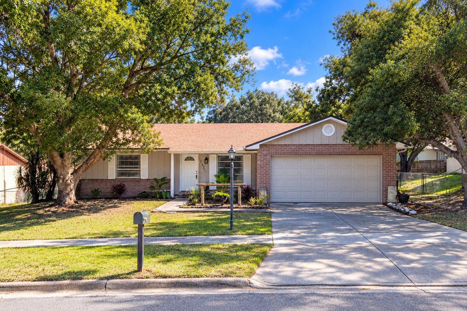 Photo of 233 EDGEWOOD DRIVE CLERMONT FL 34711