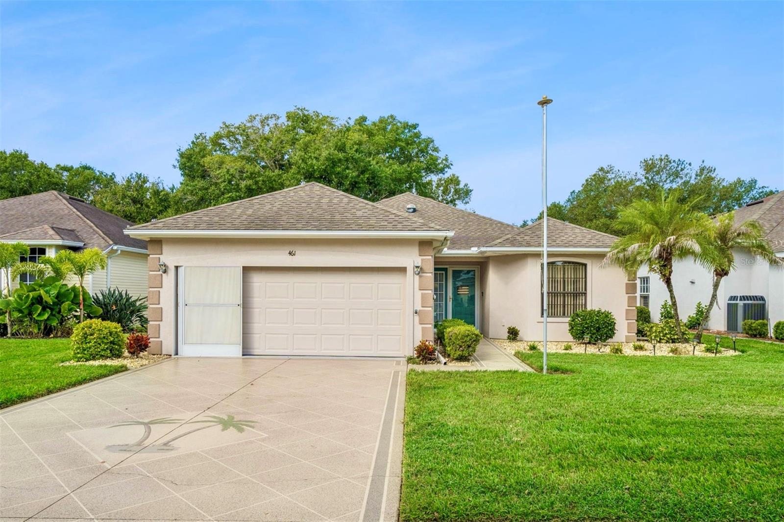 Photo of 461 BAYTREE BOULEVARD TAVARES FL 32778