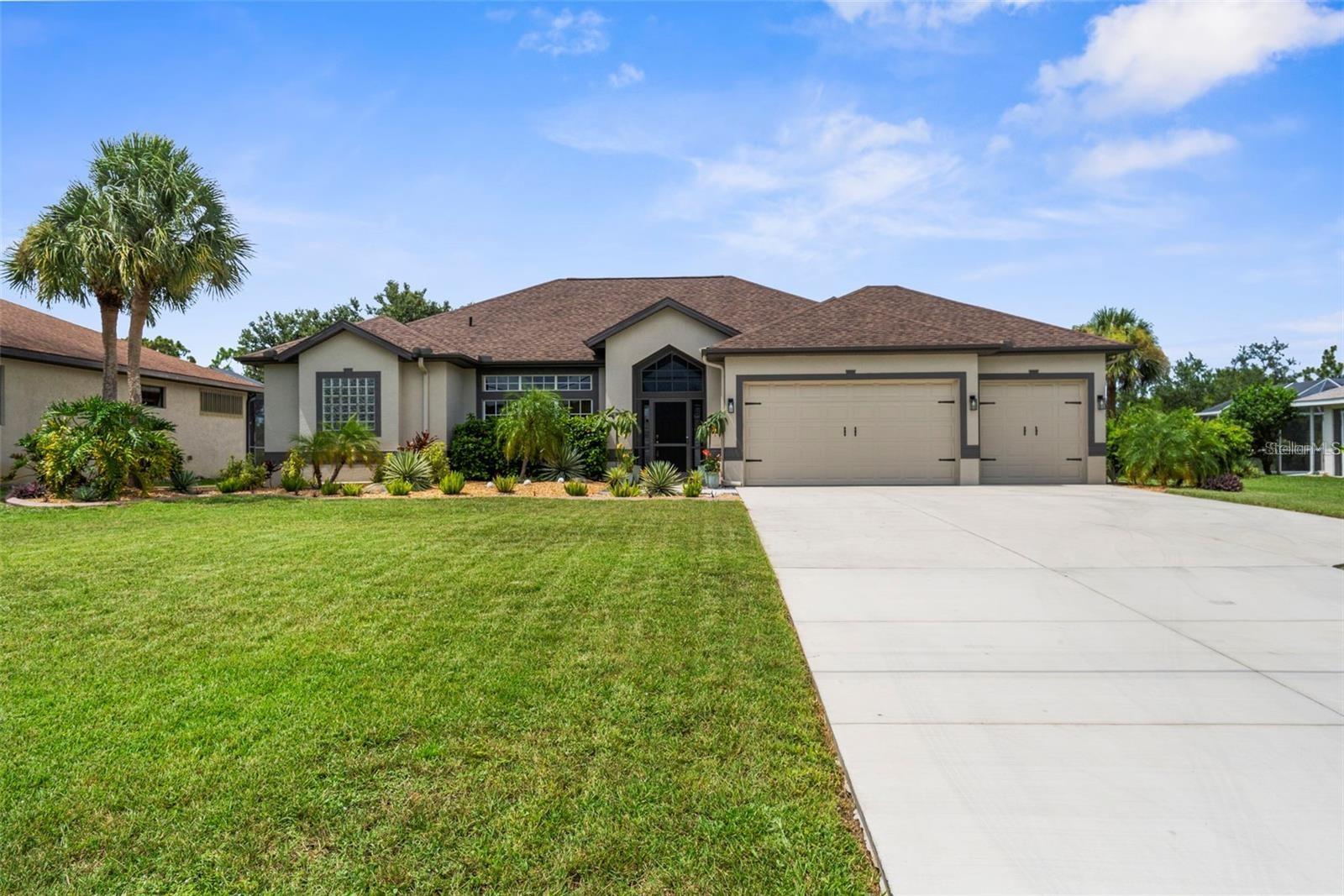 Photo of 571 BOUNDARY BOULEVARD ROTONDA WEST FL 33947