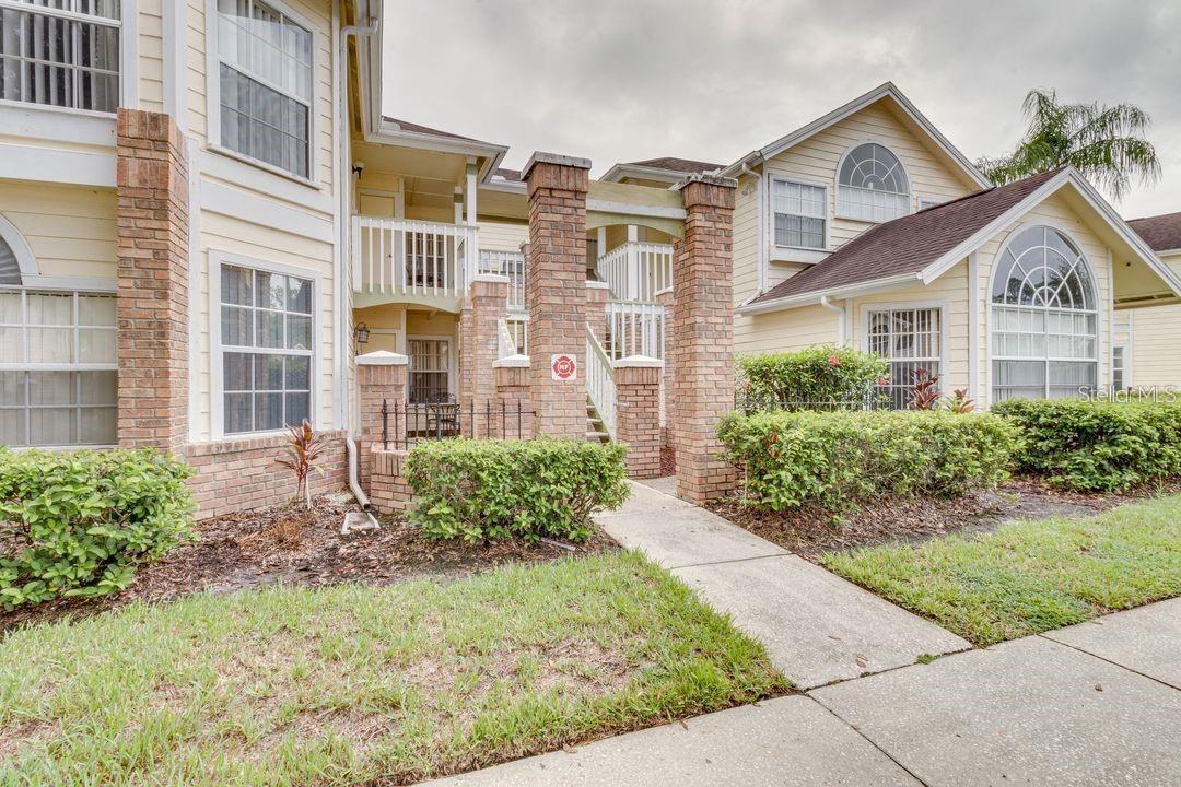 Photo of 5004 LAGUNA BAY CIRCLE #54 KISSIMMEE FL 34746