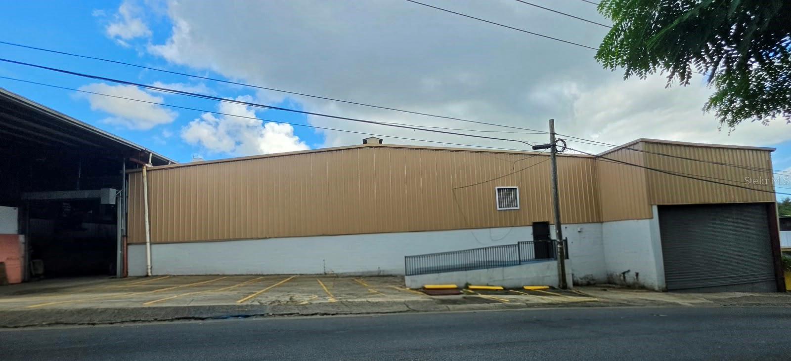 Photo of Km 2.5 LA LOMITA PR 831 BAYAMON PR 00956