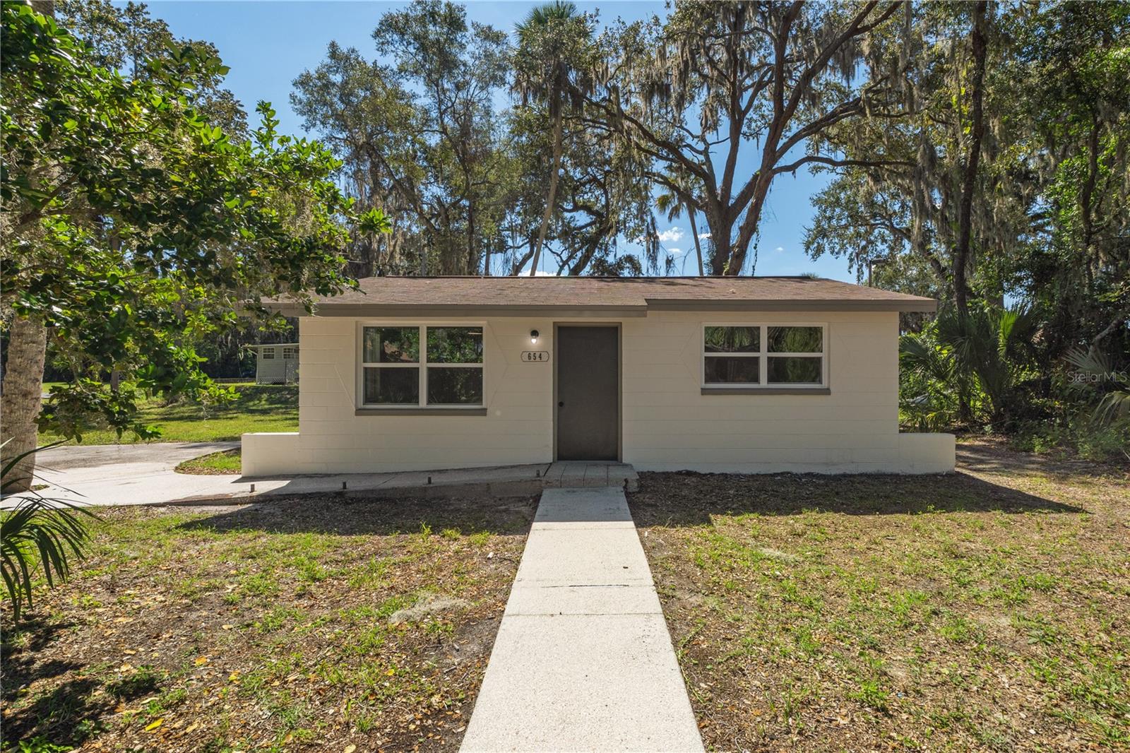 Photo of 654 NE 2ND STREET CRYSTAL RIVER FL 34429