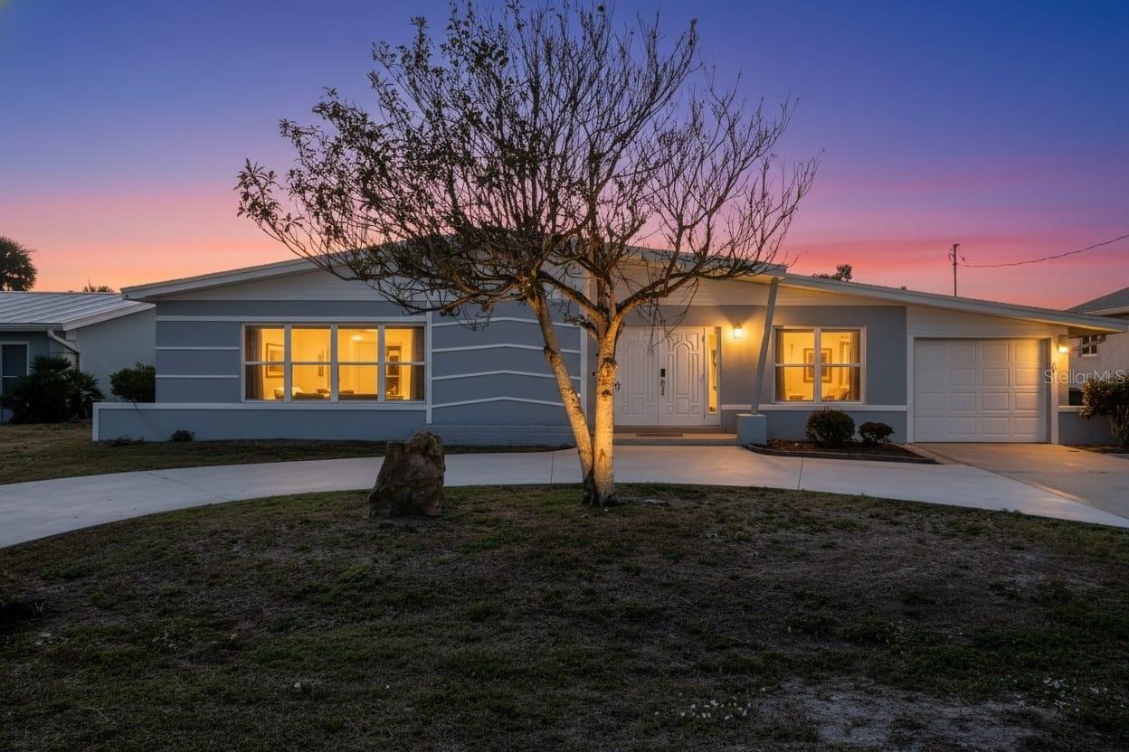 Photo of 115 LELAND STREET PORT CHARLOTTE FL 33952