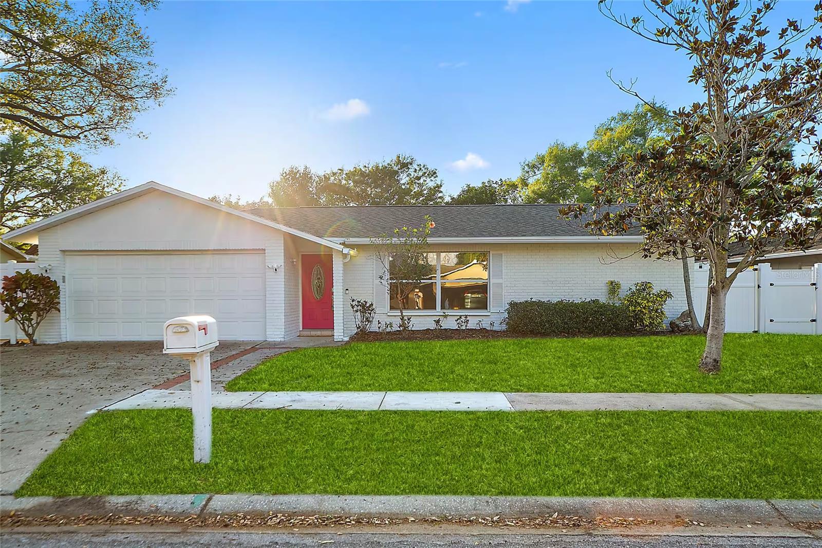 Photo of 8686 124TH WAY SEMINOLE FL 33772