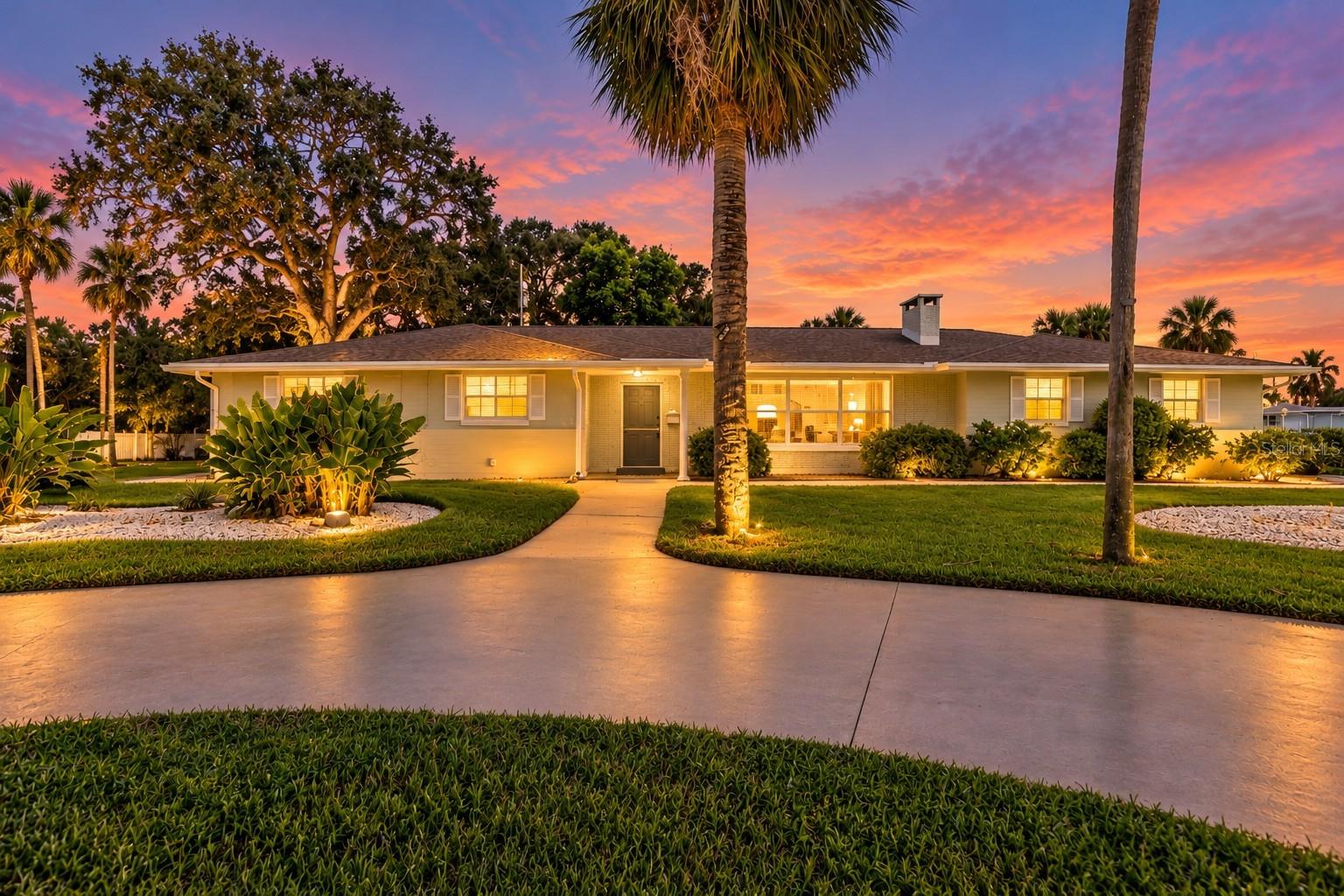 Photo of 1903 JOHN ANDERSON DRIVE ORMOND BEACH FL 32176
