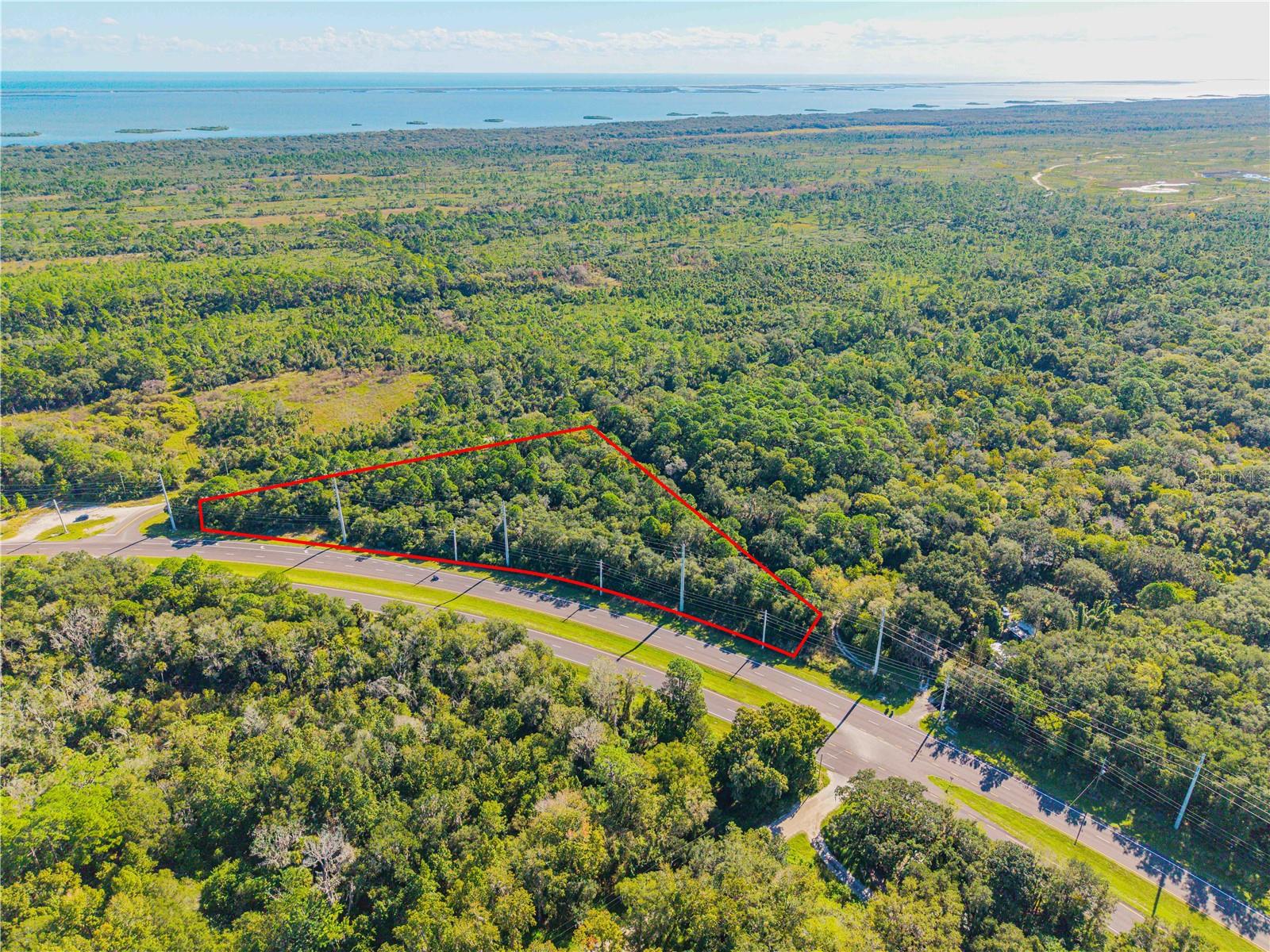 Photo of 715 S US HIGHWAY 1 OAK HILL FL 32759
