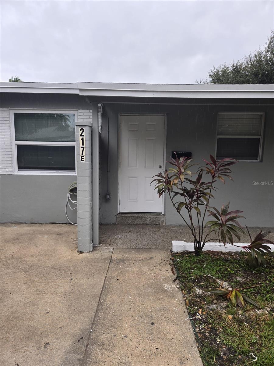 Photo of 217 SW 2ND PLACE #E DANIA FL 33004