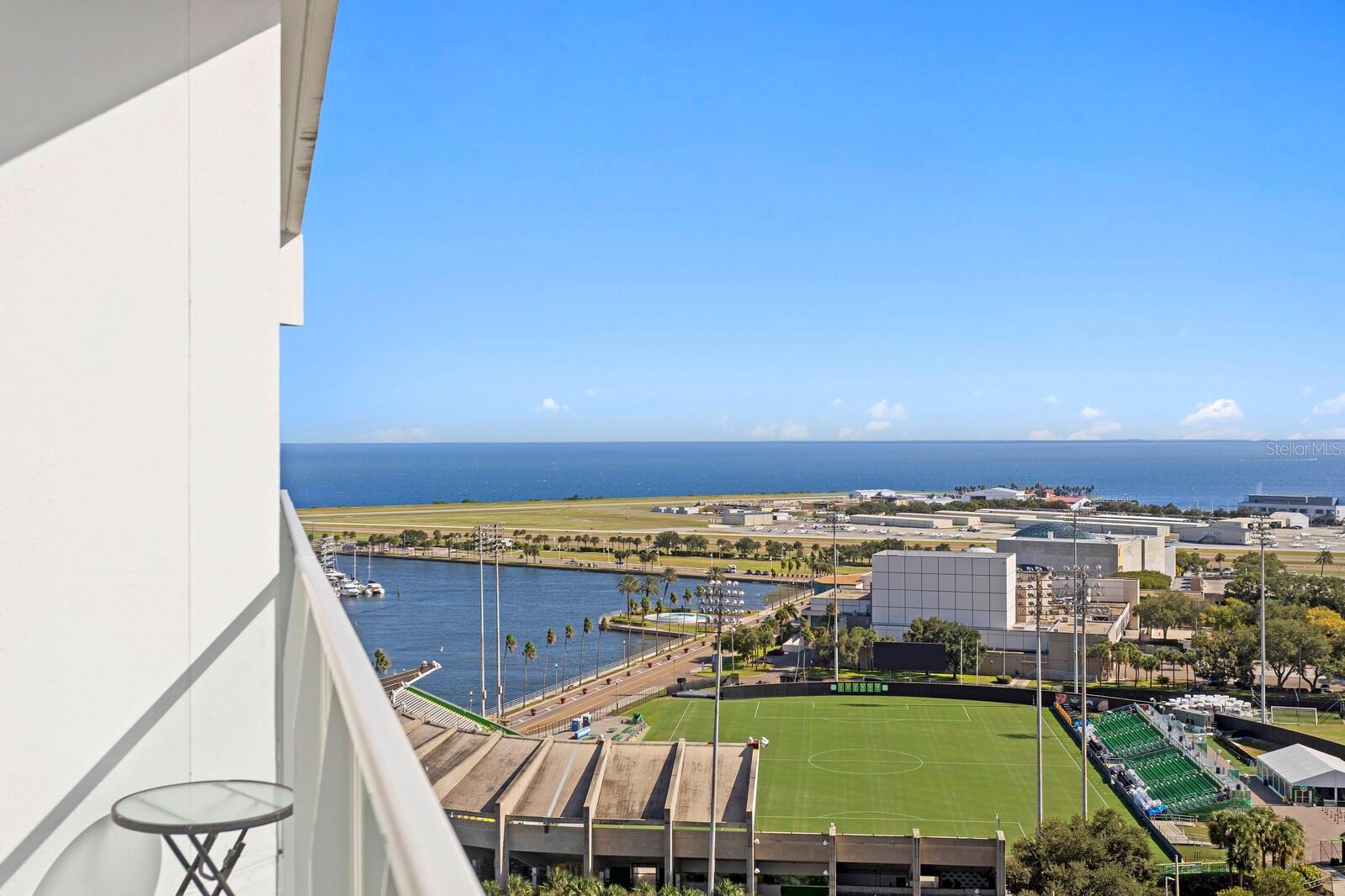Photo of 175 1ST STREET #1803 ST PETERSBURG FL 33701