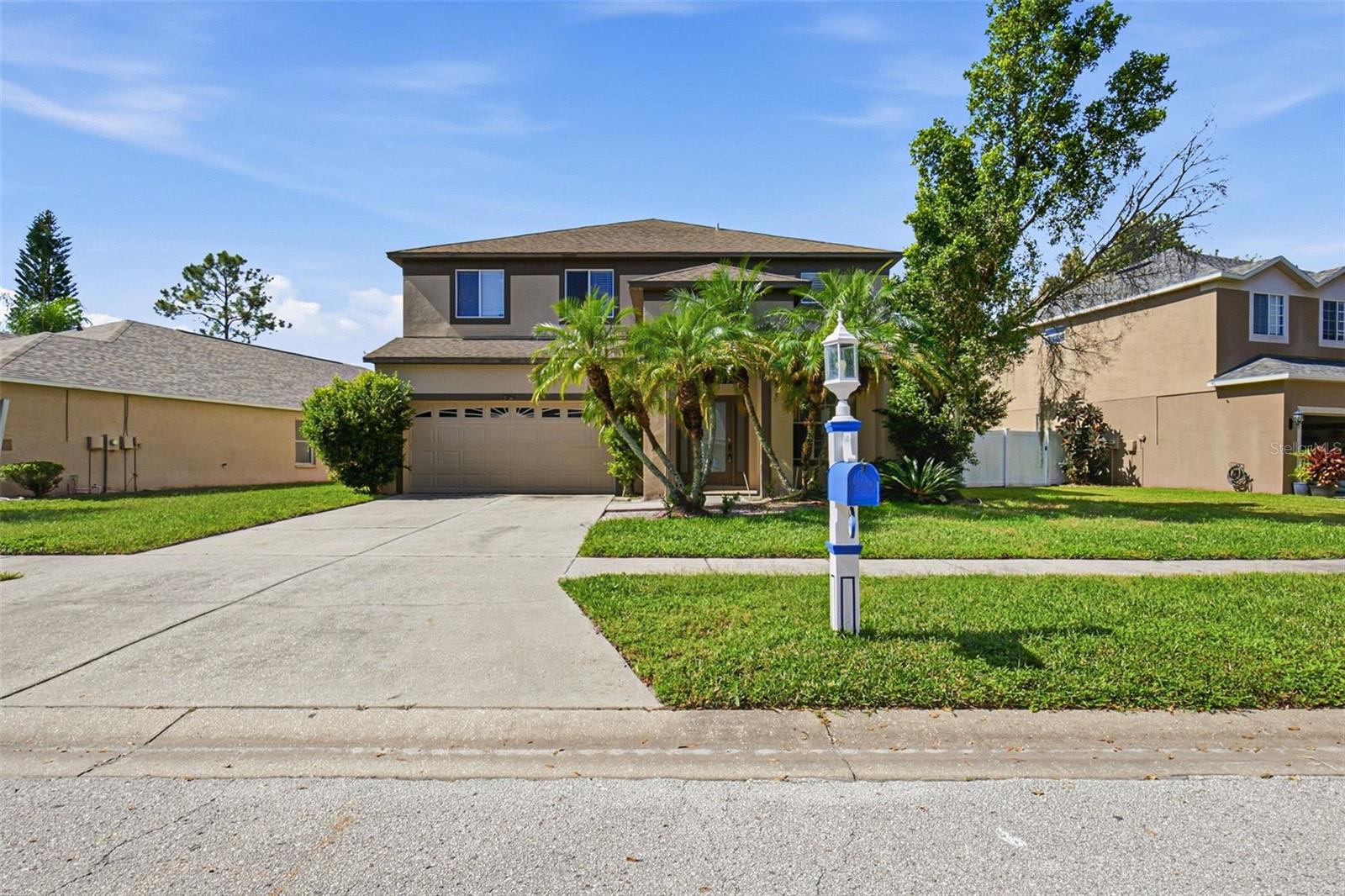 Photo of 19264 FISHERMANS BEND DRIVE LUTZ FL 33558