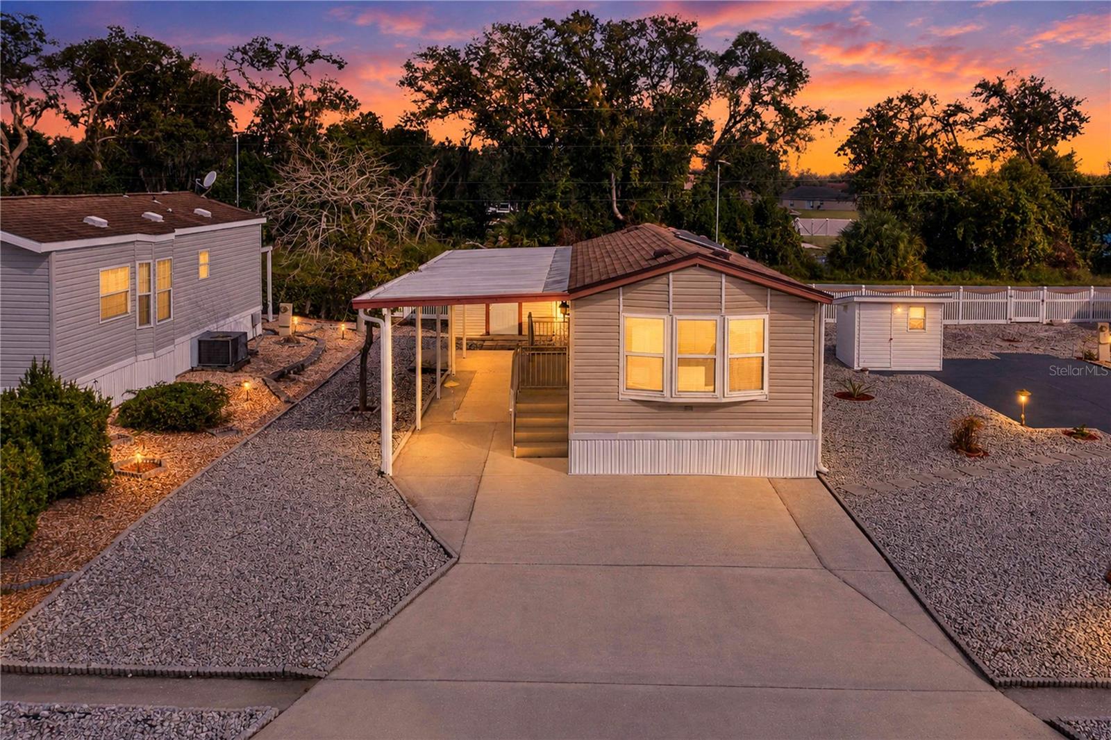Photo of 4 FAIRVIEW DRIVE HAINES CITY FL 33844