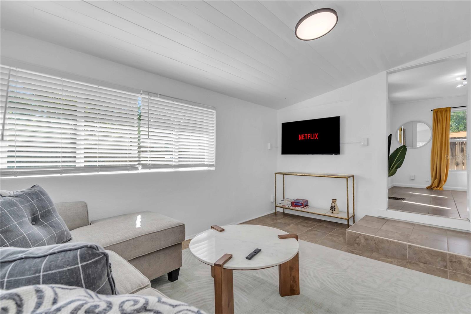 Photo of 1806 E POWHATAN AVENUE #1/2 TAMPA FL 33610