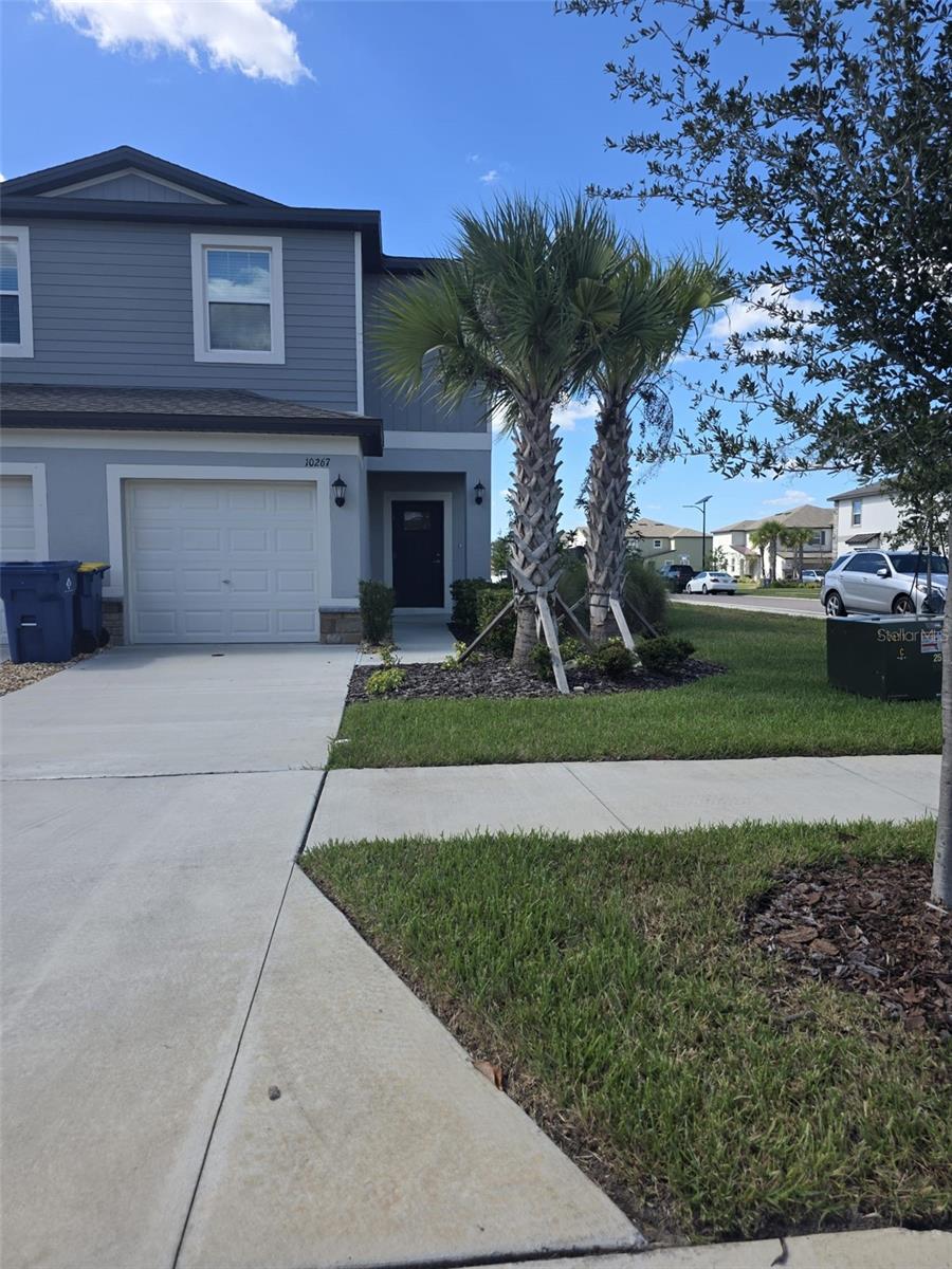 Photo of 10267 TRUMPET HONEYSUCKLE WAY SAN ANTONIO FL 33576