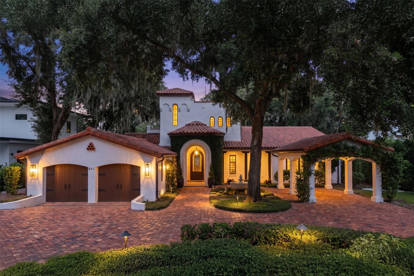 Photo of 541 VIRGINIA DRIVE WINTER PARK FL 32789