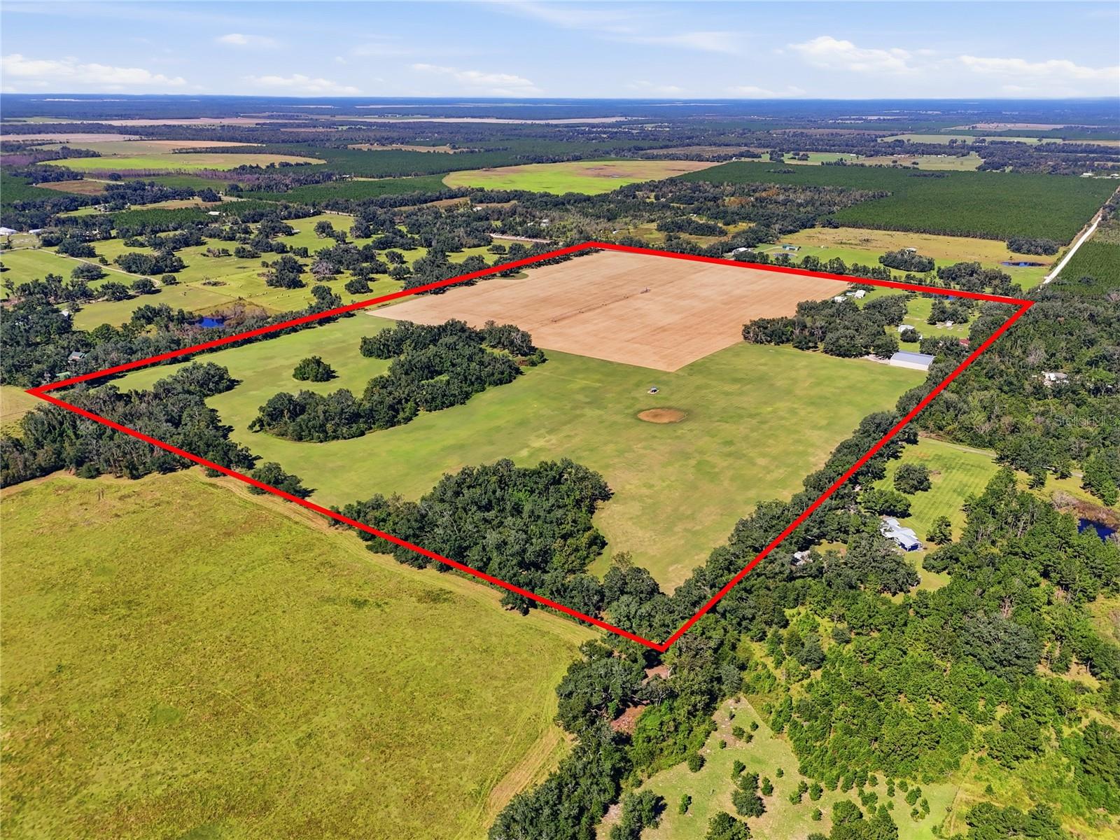 Photo of 18708 COUNTY ROAD 250 LIVE OAK FL 32060
