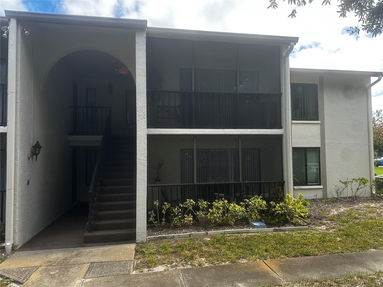 Photo of 2600 PINE RIDGE WAY #B2 PALM HARBOR FL 34684