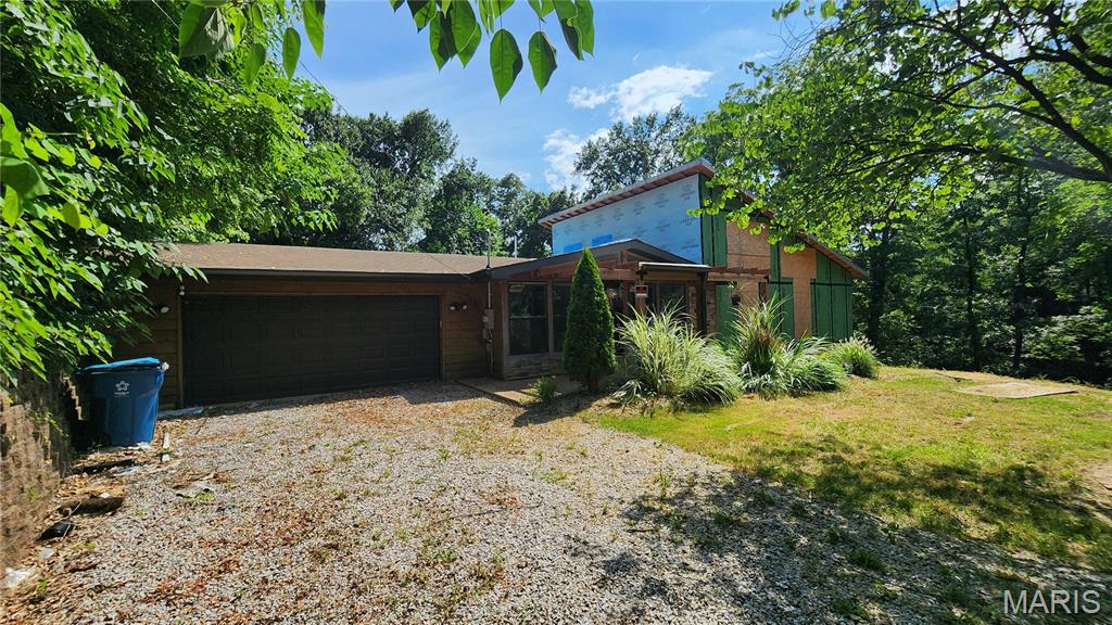 Photo of 625 W Country Lane Collinsville IL 62234