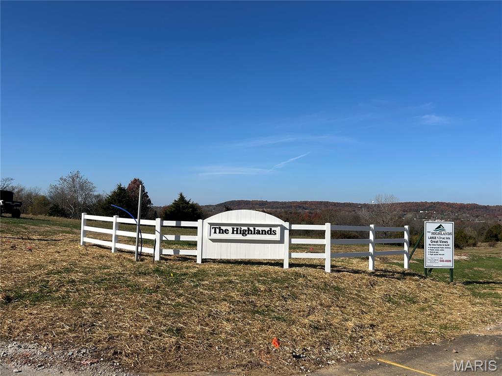 Photo of 667 #9 Highlands Road Pacific MO 63069