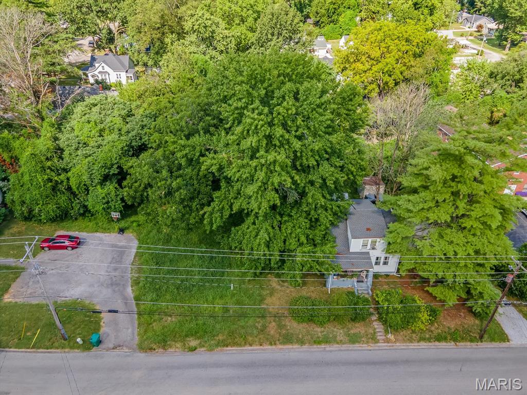 Photo of 213 N Monroe Street Lebanon IL 62254