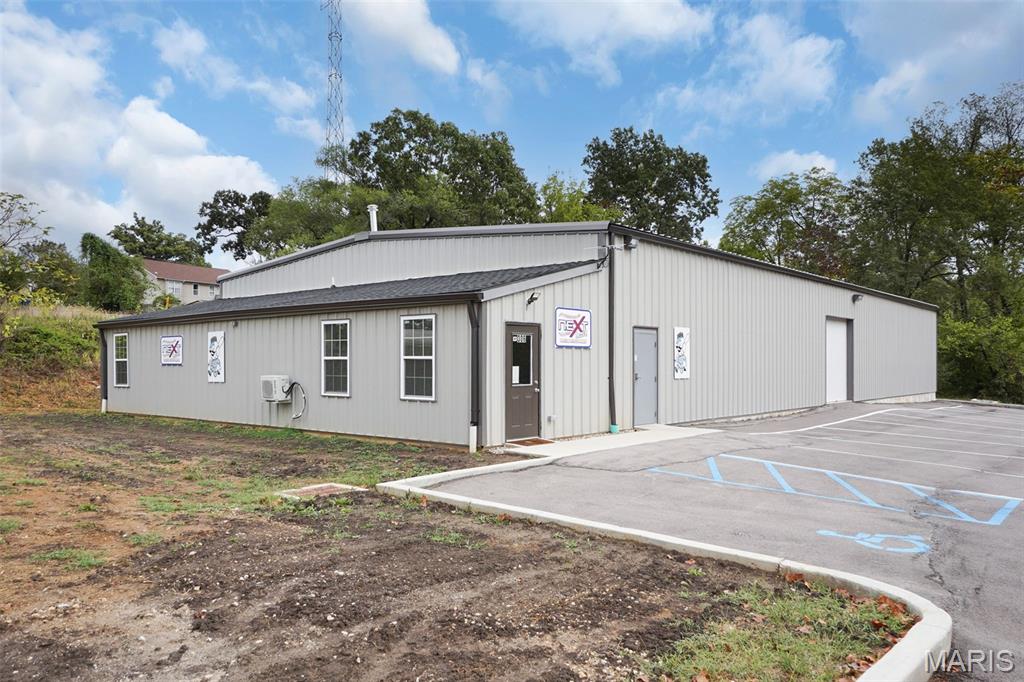 Photo of 306 N Market Street Warrenton MO 63383