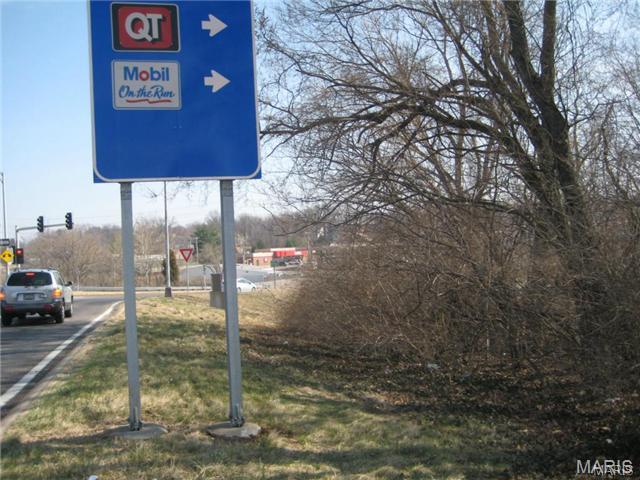 Photo of 10066 BIG BEND Road St Louis MO 63122