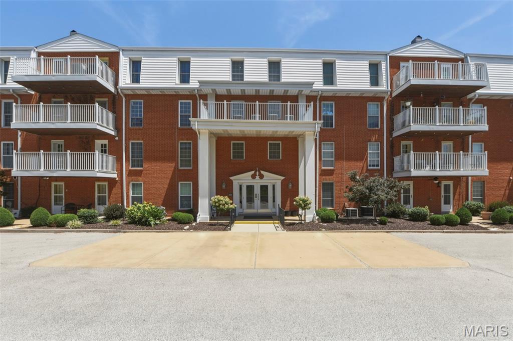 Photo of 14443 Bantry Lane #16 Chesterfield MO 63017