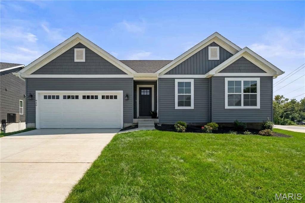 Photo of 960 Brookfield Chase Court Florissant MO 63031