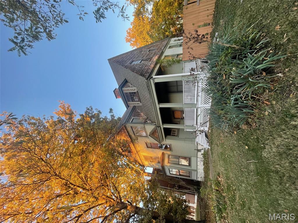 Photo of 1524 McCausland Avenue St Louis MO 63117