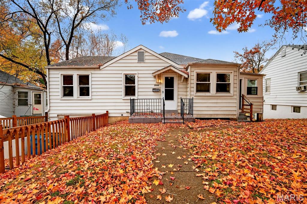 Photo of 7046 Roslyn Drive St Louis MO 63136