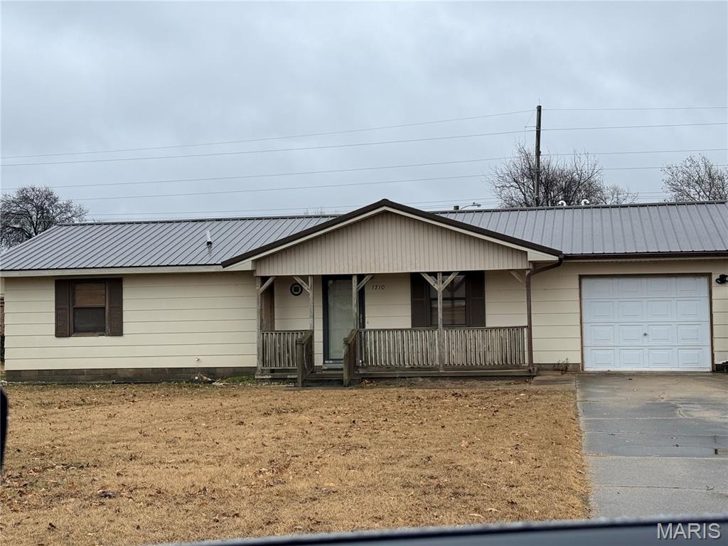 Photo of 1710 Sidney Street Malden MO 63863