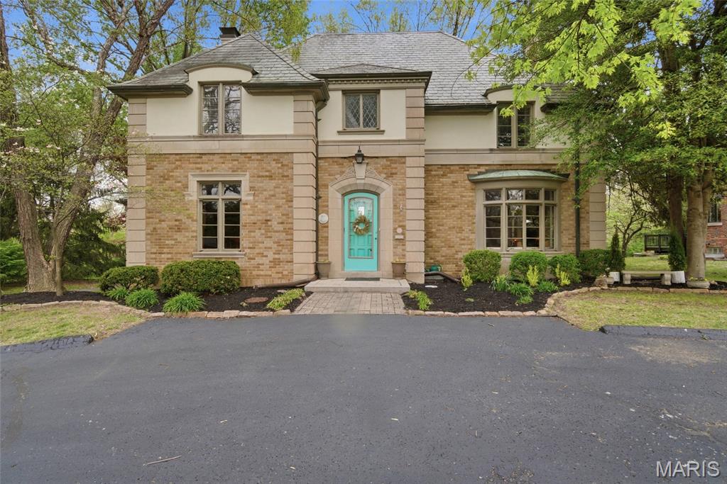 Photo of 22 Country Club Place Belleville IL 62223