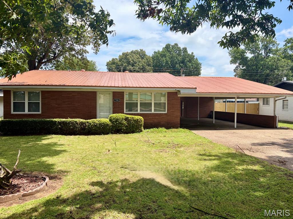 Photo of 706 Smith Street Malden MO 63863