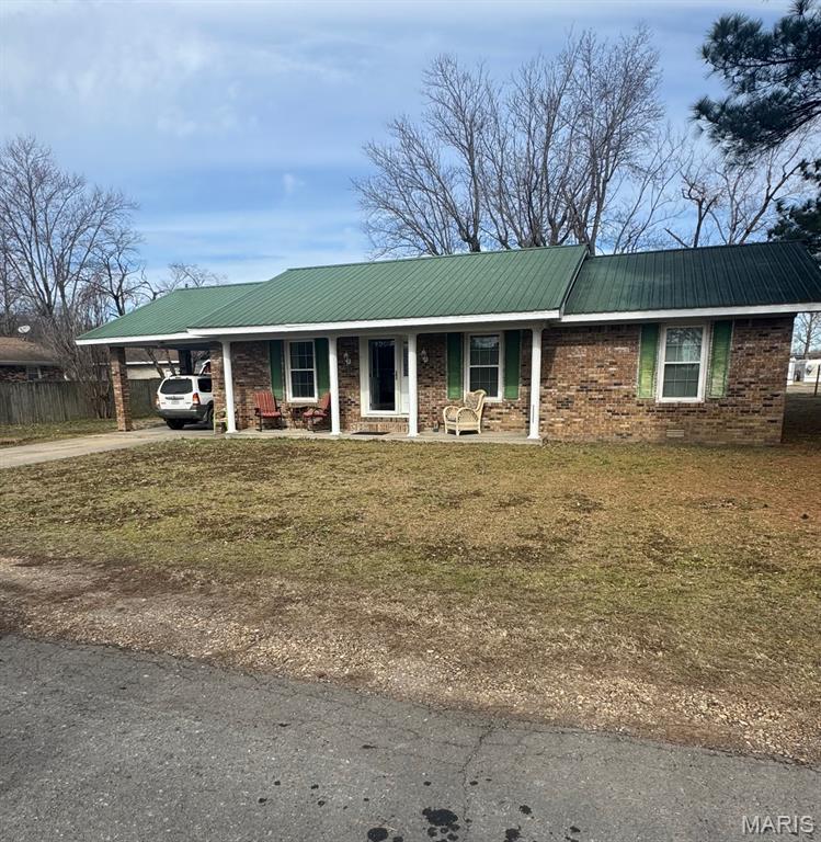 Photo of 402 Damon Street Dexter MO 63841