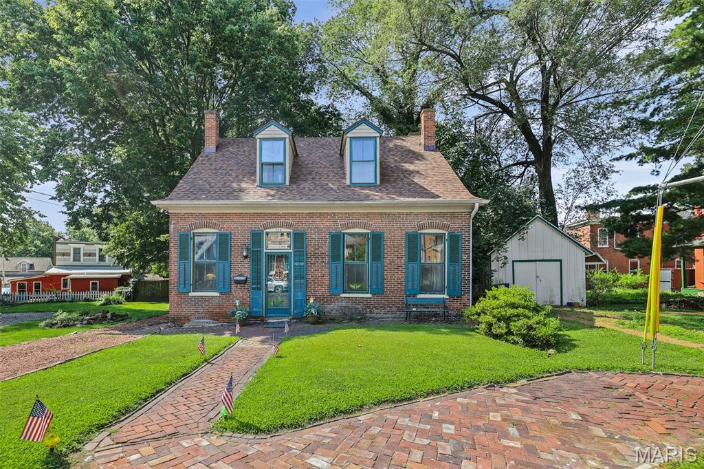 Photo of 508 E Garfield Street Belleville IL 62220