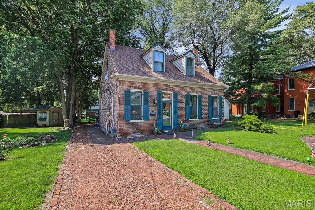 Photo of 508 E Garfield Street Belleville IL 62220