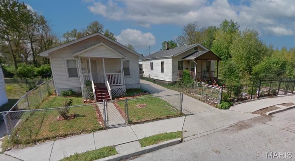 Photo of 2646 Renshaw Avenue East St Louis IL 62205