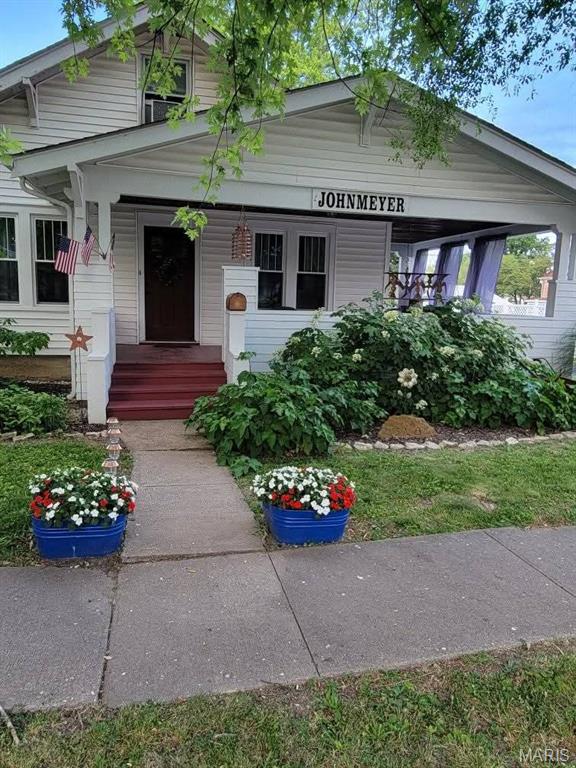 Photo of 113 N 8th Street Louisiana MO 63353