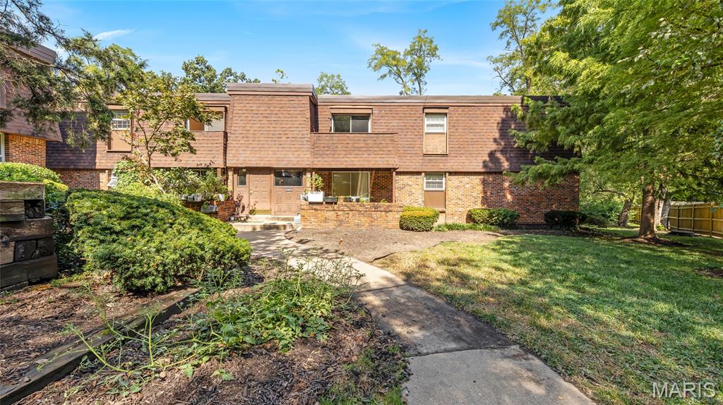 Photo of 13453 Coliseum Drive #E Chesterfield MO 63017